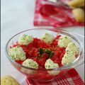 Granité à la fraise, mousse à la ricotta et aux pistaches