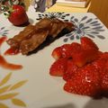 Raviolis au chocolat et coulis de fraises