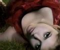 Why not regarder The Vampire Diaries