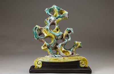 A Famille Verte Porcelain Scholar's Rock, Qing Dynasty (AD 1644-1911)