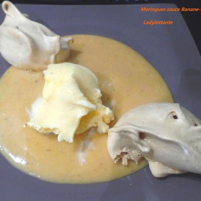 Meringues sauce Banane-Caramel