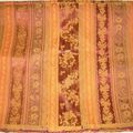 # 17 / Rayures orange/vieux rose et or 1m x 1.40m