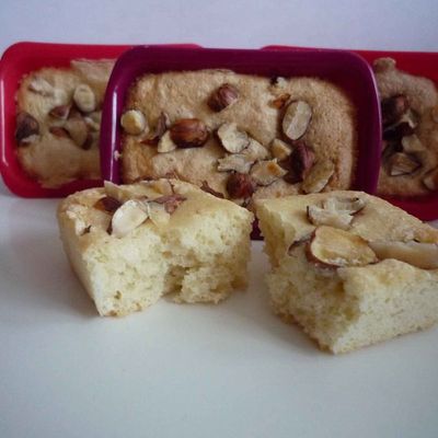 Petits cakes aux noisettes
