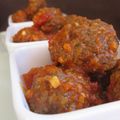 Albondigas ou boulettes de viande en sauce piquante