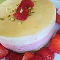 ¤¤¤ Entremet printanier pour un bientôt-né : entremet fraise, citron et pistache