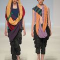 [Défilés Automne-Hiver 2010/2011] 6. Issey Miyake