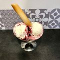 GLACE AU YAOURT GREC FACON VACHERIN AUX FRUITS ROUGES