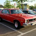 La Chevrolet nova coupe de 1974 (Rencard du Burger King mai 2011)