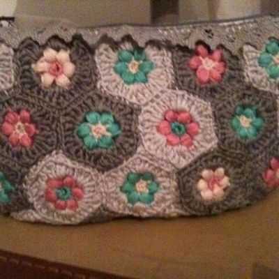 Un peu de crochet pour changer….