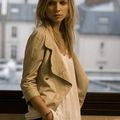 La Parisienne (Clémence Poesy)