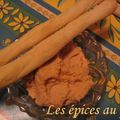 Gressins trempouillés dans du Houmous