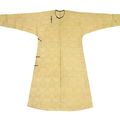 A very fine man's damask-woven silk gauze summer informal robe, changfu, 18th century 