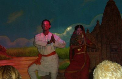 spectacle de danses indiennes à Khajuraho