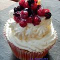 CUPCAKE FRUITS ROUGES - CHOCOLAT BLANC ET SA DECLINAISON