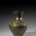A green glazed pottery vase 'Hu', Han dynasty (206 BC-220 AD)