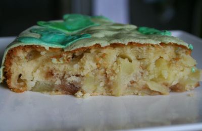 Gâteau aux pommes et tomates vertes