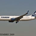 Aéroport Barcelone (Espagne): TAROM: BOEING 737-86J: YR-BGR: MSN:37741/2686.