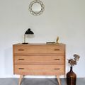 COMMODE VINTAGE PIEDS COMPAS