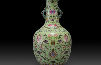A Famille-Rose vase, Mark and Period of Daoguang