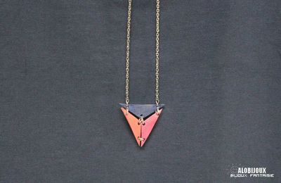 COLLIER 3 TRIANGLES (35)