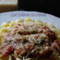Pâtes aux tomates, anchois et câpres