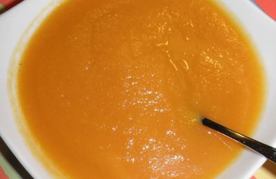 Velouté de carottes, poireaux et panais