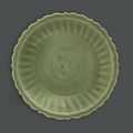 A Longquan celadon deep dish, 14th-15th century