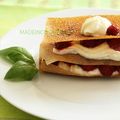 Mille-feuille aux framboises et au miel