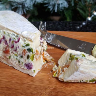 Brie farci aux fruits secs