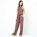 combi-pantalon neuf laura clement T38 : 30euros