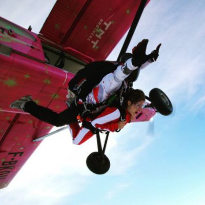 Le corps face à la gravité : ce que l’on vit en sautant en parachute