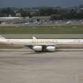 Airbus A340-600 (A6-EHE) Etihad Airways le 11-5-2011 à GVA. Photo: Luengo Germinal