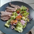 Salade orientale au boeuf et riz frit 