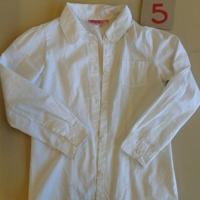 n°5 Blanc : chemise NKY, 8 ans