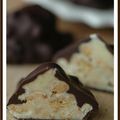 Mosaïque de Noël & BOUCHEES DE CHOCOLAT AUX AMANDES ET BISCUITS