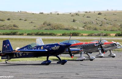 l'Aéroclub de Montepllier s'entraine à la Voltige à Millau Larzac