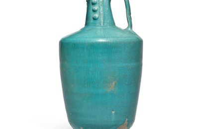 Islamic ceramics sold at Sotheby's London, 26 April 2023