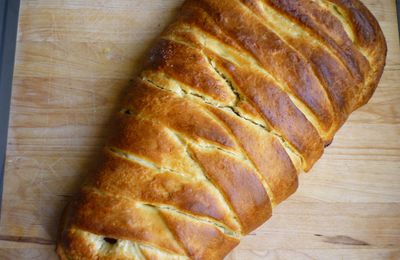 Brioche tréssée à la noix de coco et au chocolat