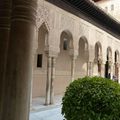 L'andalousie - Grenade - L'alhambra - visite des Palais des Nasrides - la patio des lions et autres merveilles