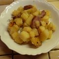 POÊLÉE DE POMMES DE TERRE AUX SAUCISSES FUMÉES