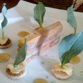 Terrine de foie gras et d’anguille fumée dans une forêt d’huître végétale
