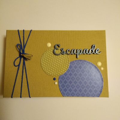Mini album Escapade