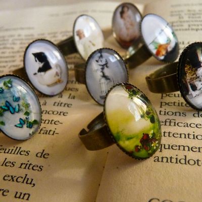 Bague cabochon inspiration retro