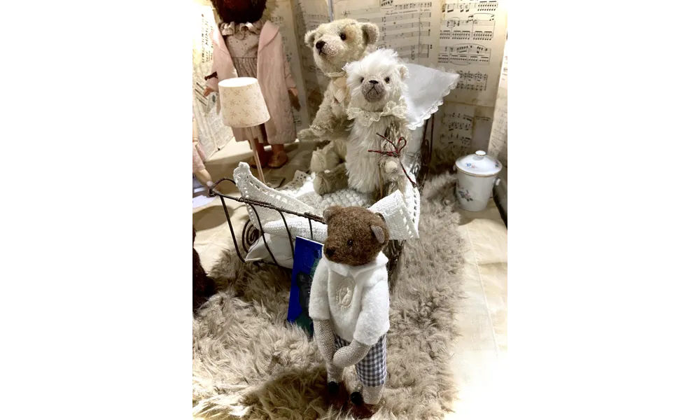 Ours et Poupée 