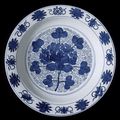 Dish (Pan) with Grape Spray, Eight Auspicious Symbols, and Rosettes, late Ming dynasty, about 1550-1644
