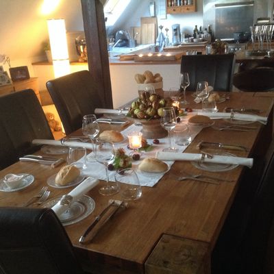 Première Table de saison ..... Chaud les Marrons.