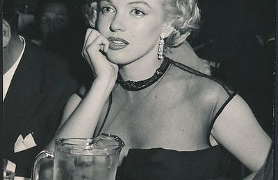 1951, Los Angeles - Club Mocambo