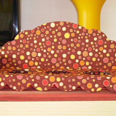 Etagère à fleurs en cartonnage