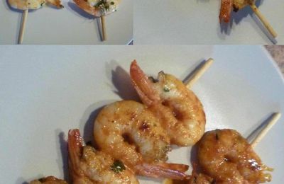 Brochettes de crevettes grillées