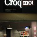 Croq'moi Béthune Pas de Calais restaurant devanture vitrine jeu de mot humour photo